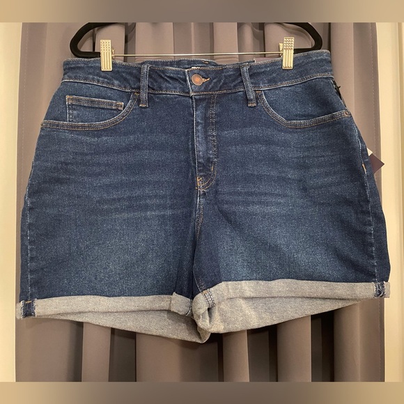 Ava & Viv Pants - Ava & Viv High Rise Midi Stretch Jean Shorts Dark Wash Plus Size